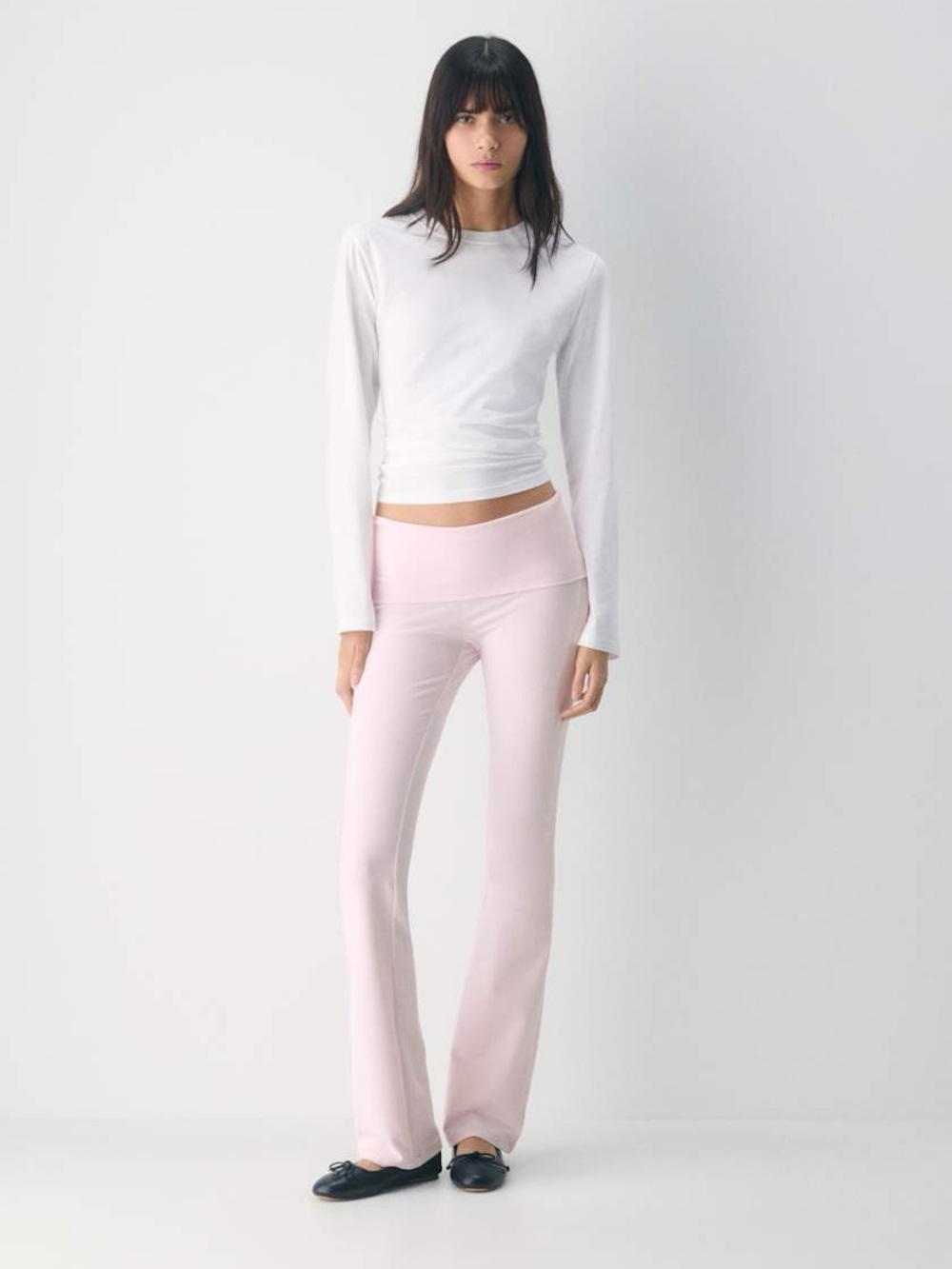 Aritzia Homestretch Smooth Amp Foldover Pants in Magnolia